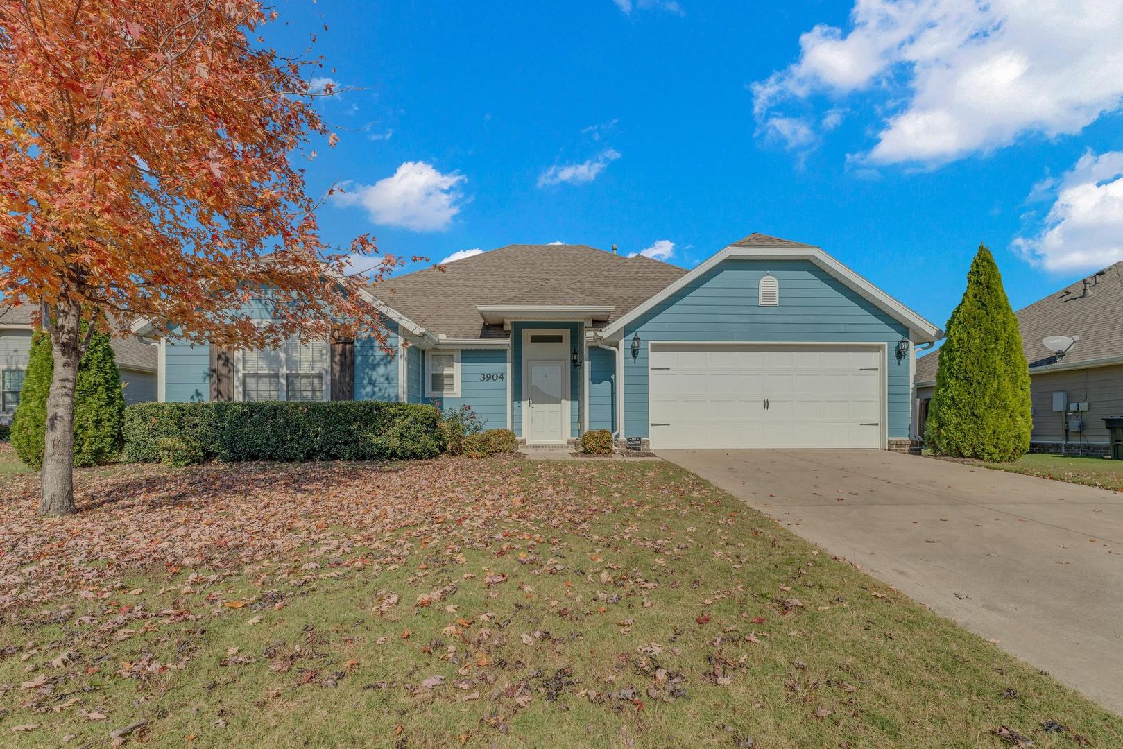 Springdale House: 3904 Kirkbridge Pl