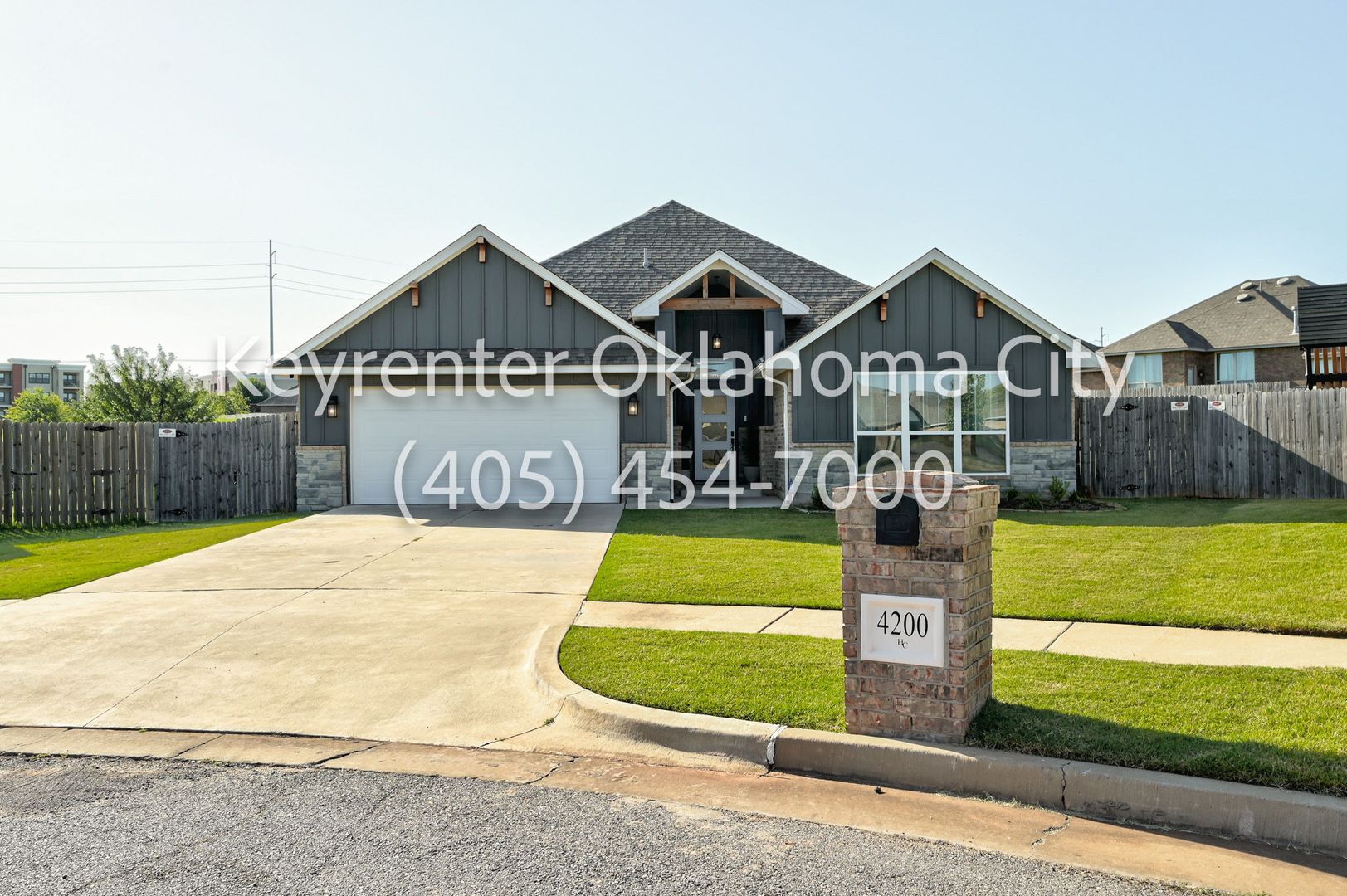 Edmond House: 4200 NW 156th Ter
