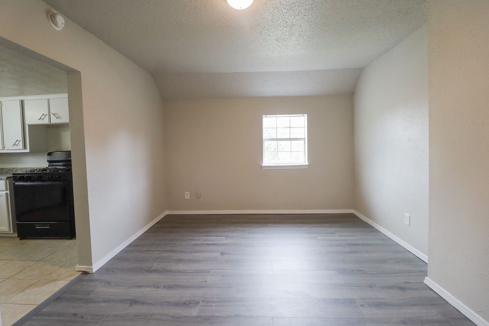 Sapulpa Apartment: 405 S Maple St