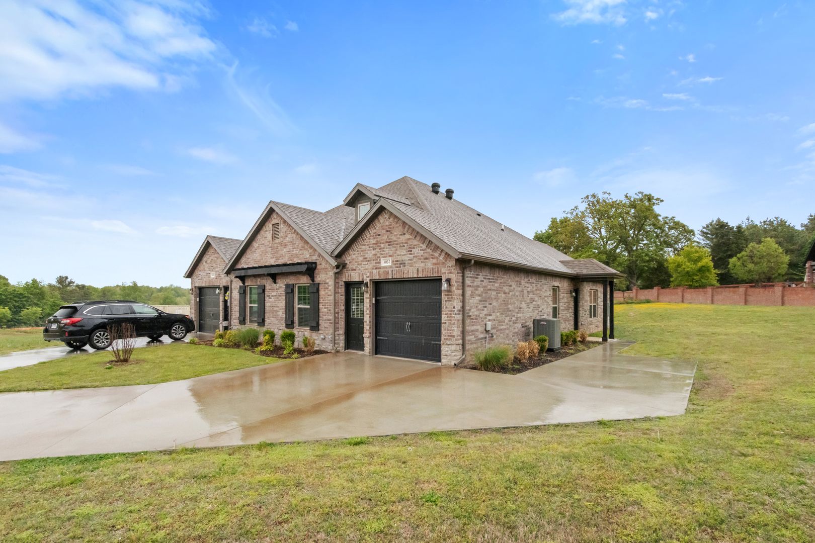 Fayetteville Apartment: 4882 N Castlewood Ln