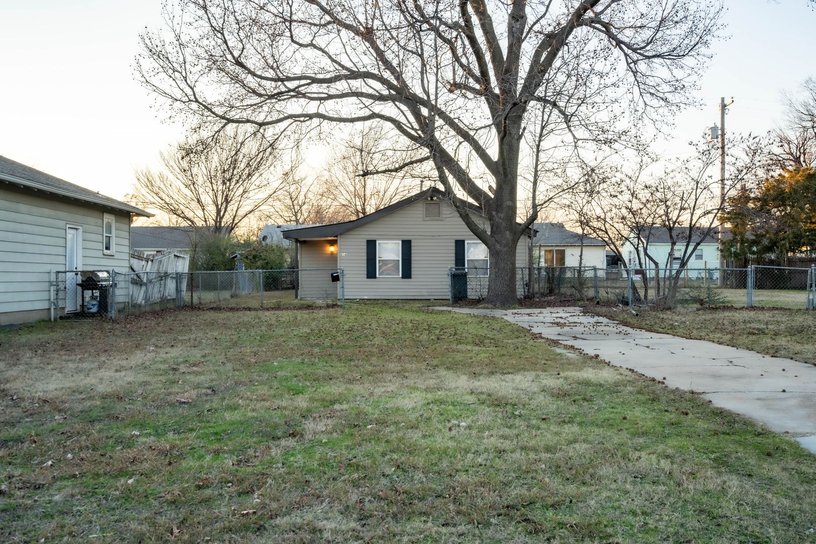 Tulsa House: 414 S 69th E Ave