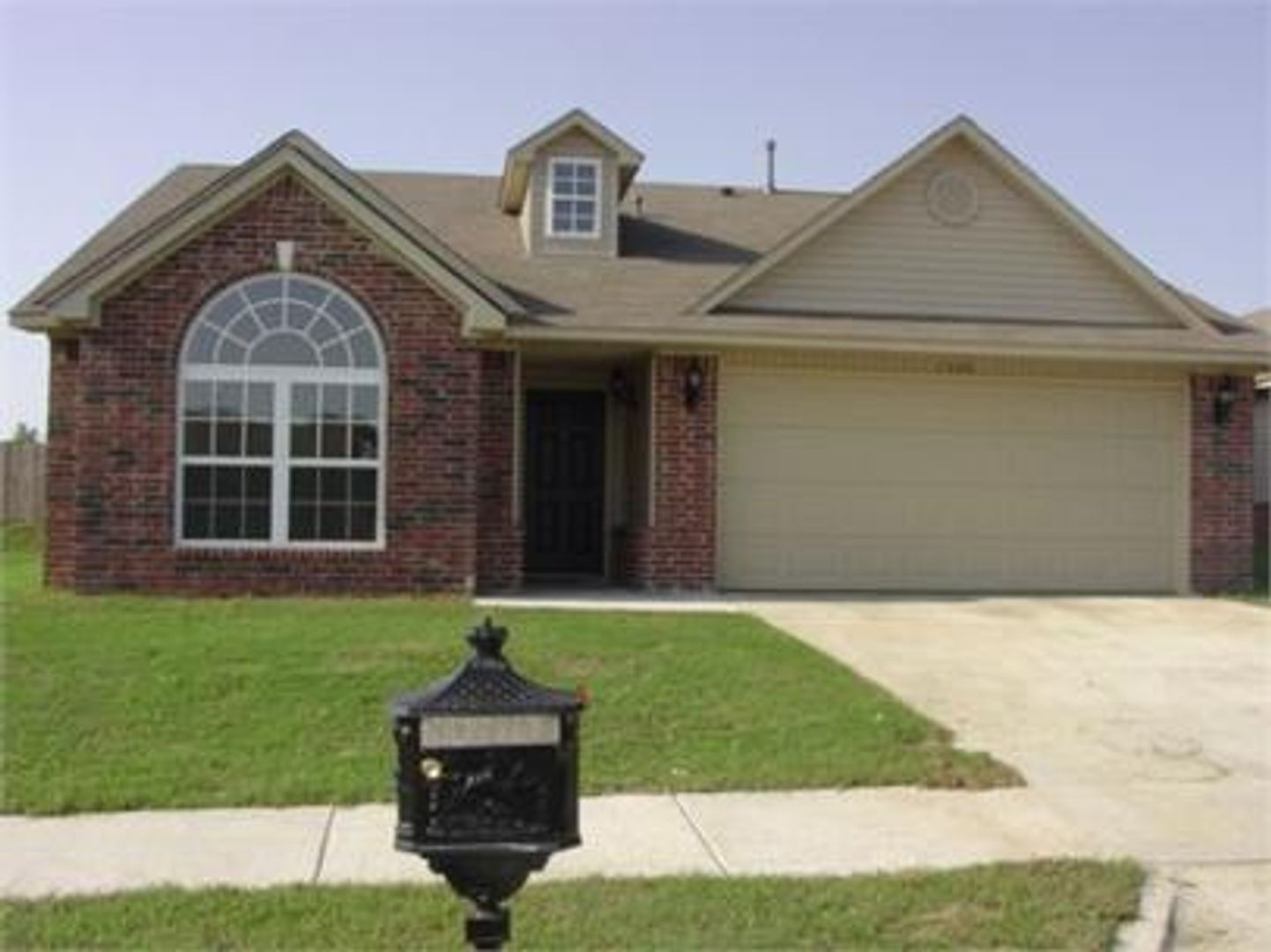 3-Bed 2-Bath Home in Claremore! 