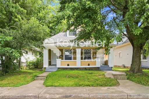 Charming Updated Home in a Convenient Indianapolis Location – photo 1