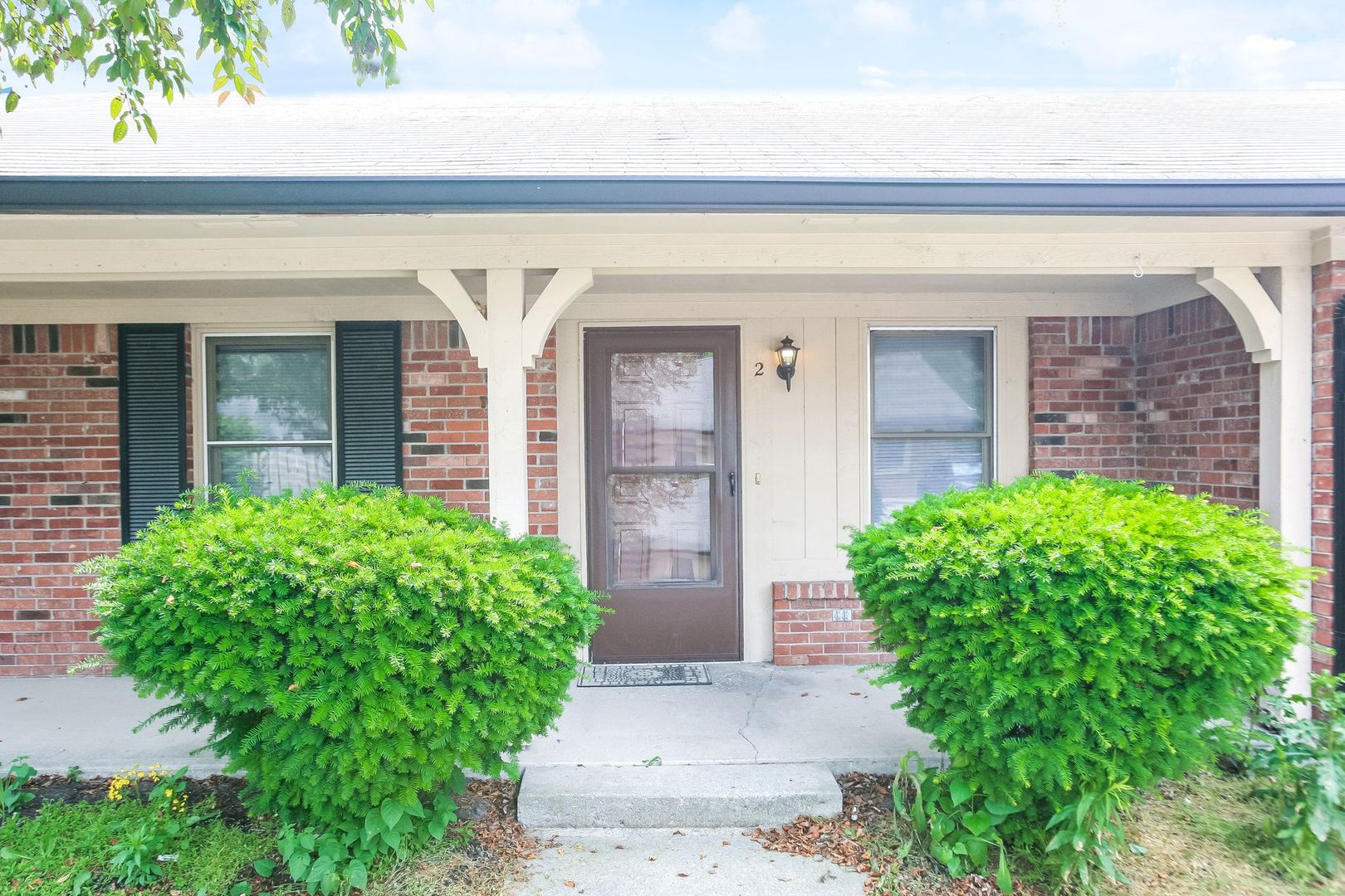 Westfield Apartment: 321 Penn Street