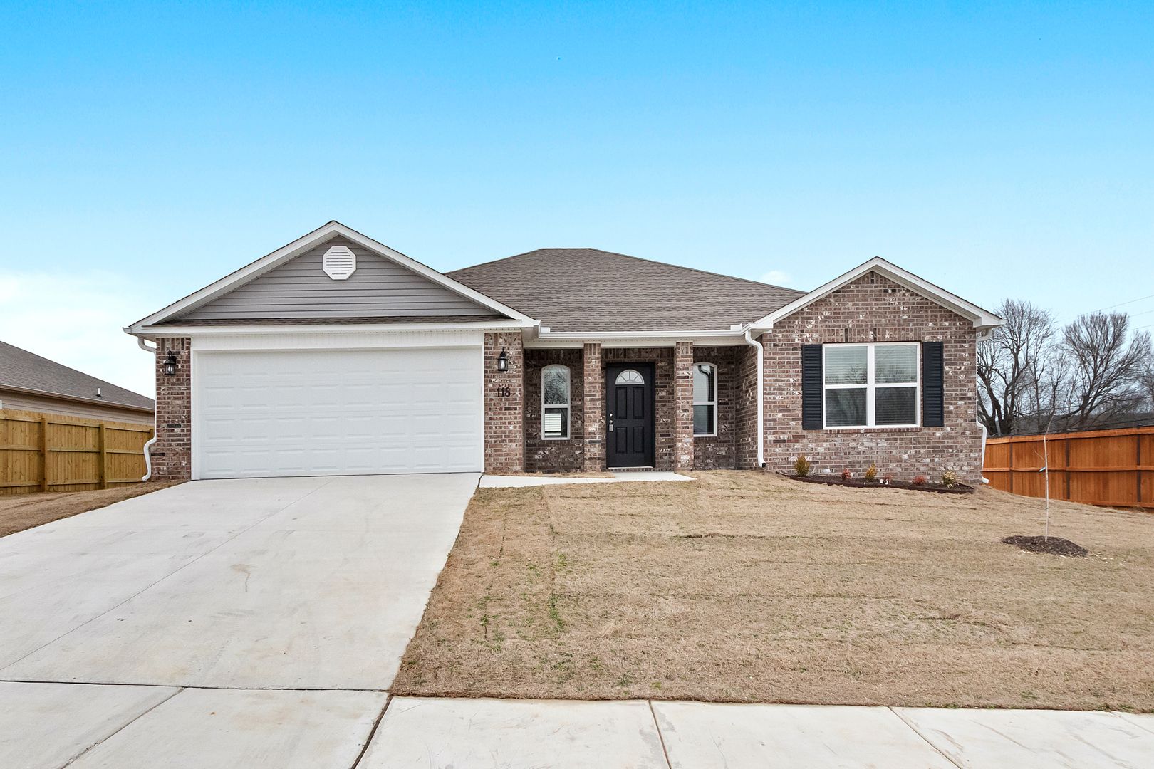 Elkins House: 118 Stinson St