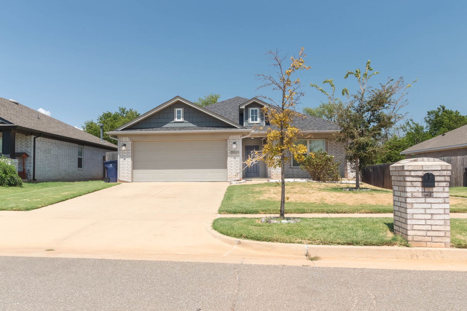 Piedmont House: 11309 NW 133rd St