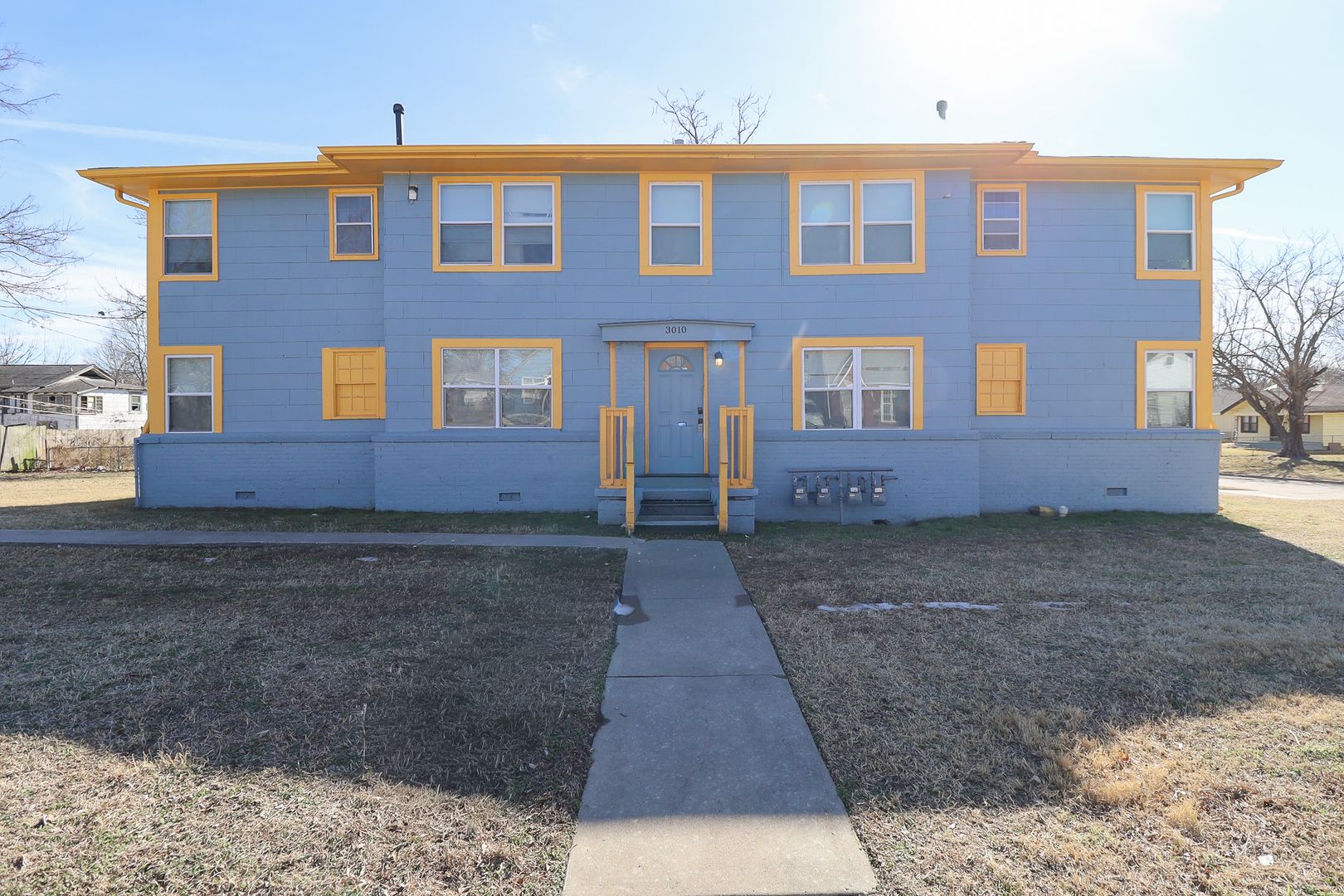 Tulsa Apartment: 3010 E Independence St