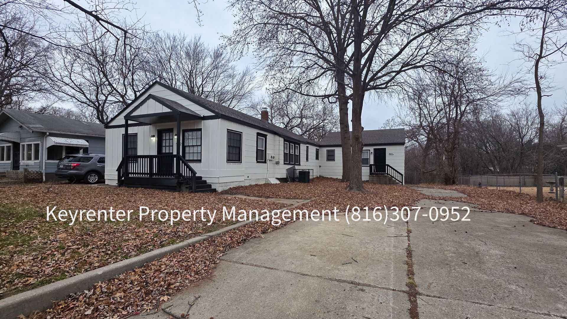 Independence House: 1512 W College St