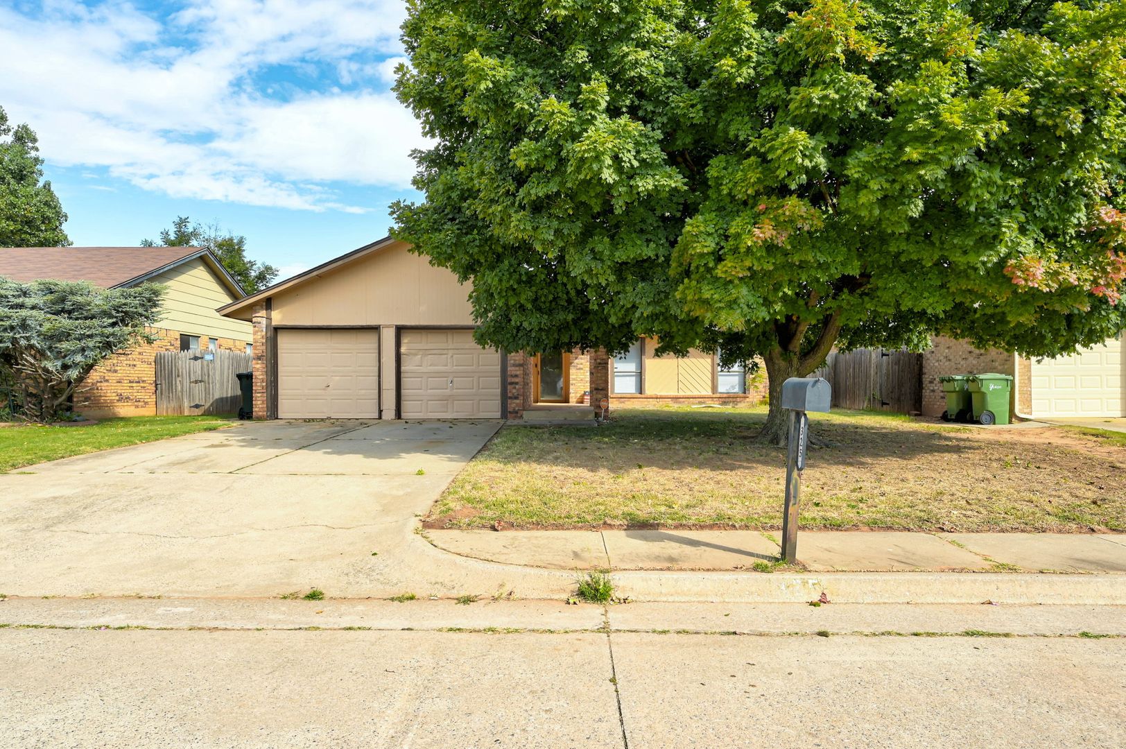 Yukon House: 325 Chickasaw Ln