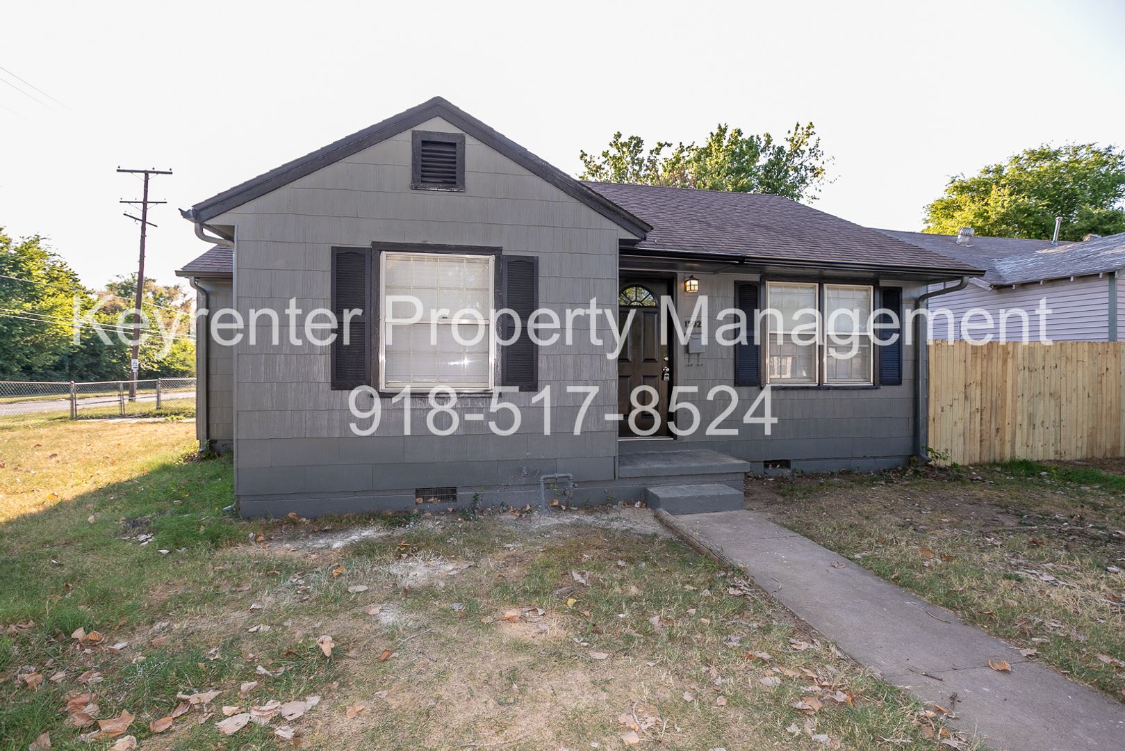 Tulsa House: 1502 N Columbia Ave
