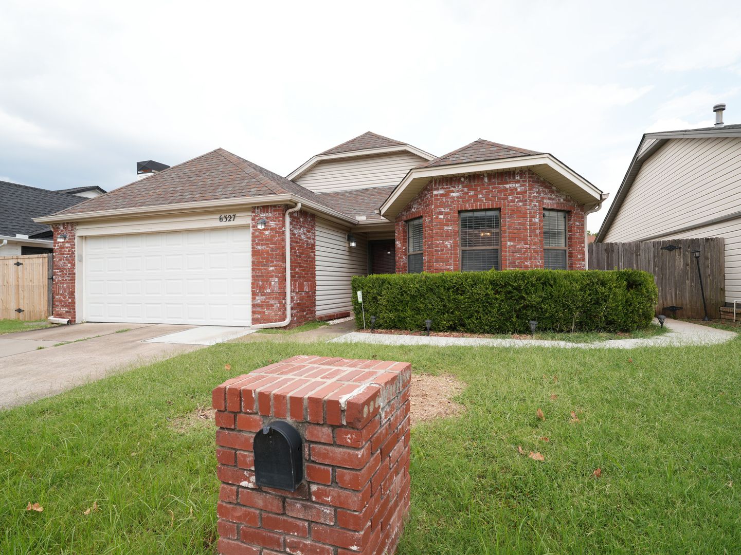 Tulsa House: 6327 S 90th East Ave