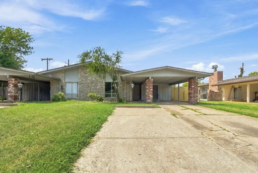 3 Bed 2 Bath Duplex South Tulsa – photo 1