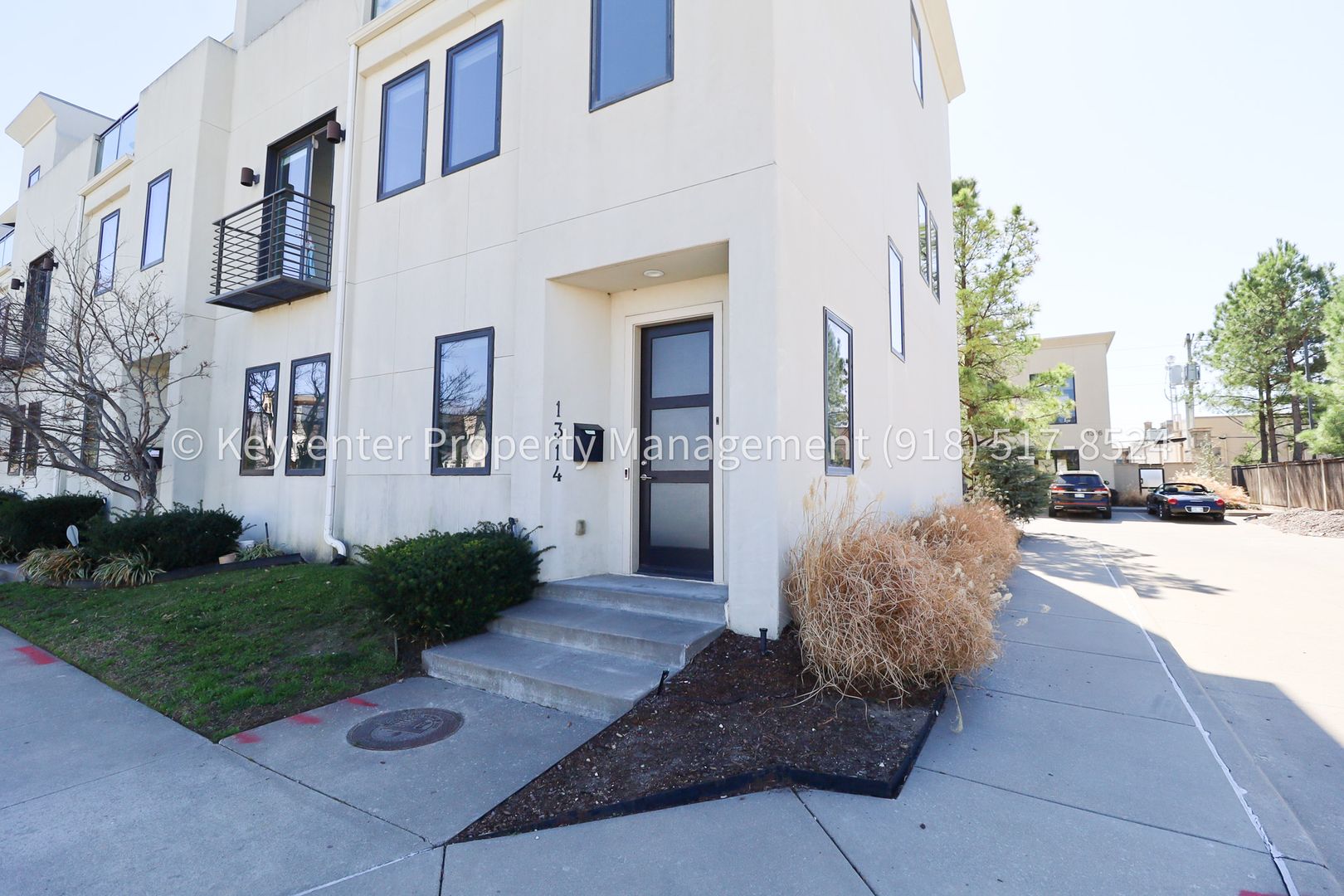 Tulsa House: 1314 E 35th Pl