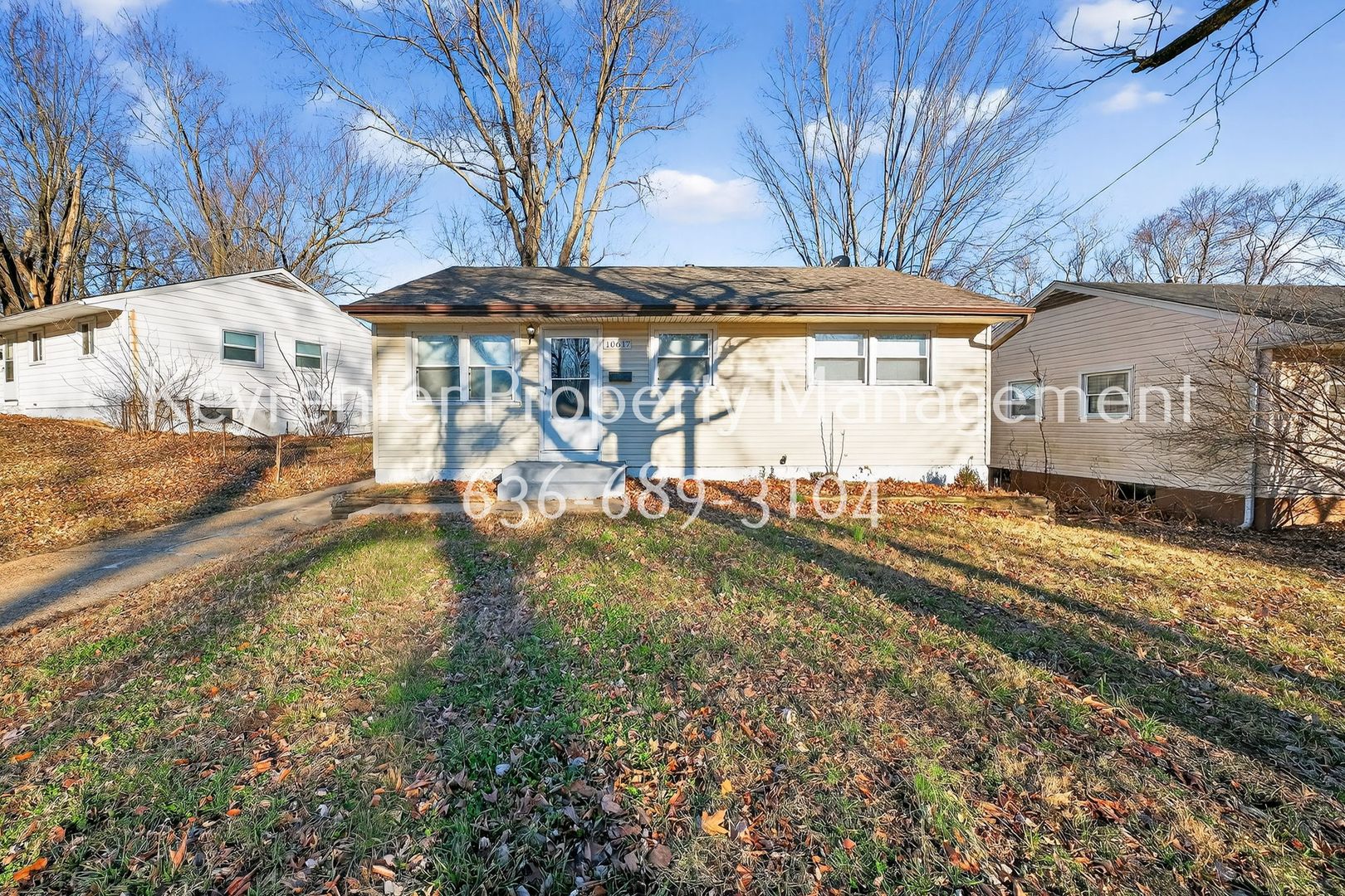 Saint Louis House: 10617 Dunkeld Cir