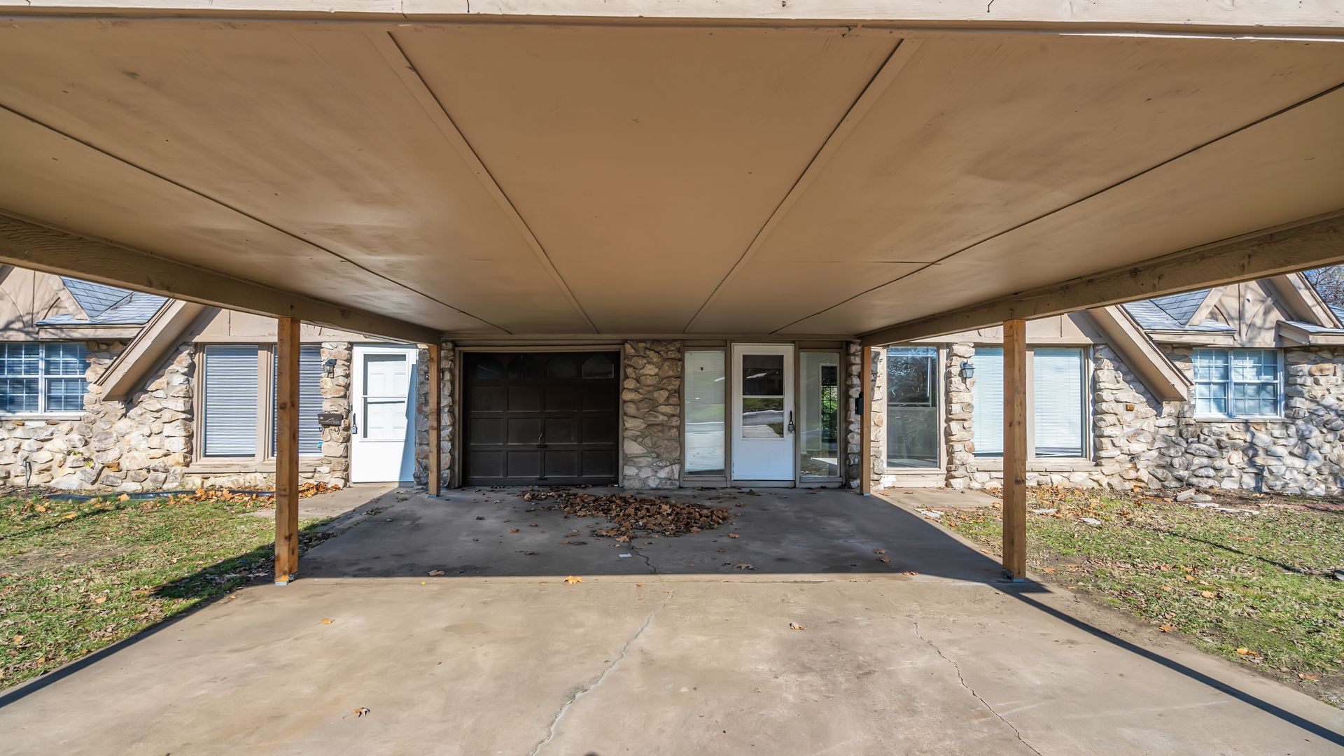 Tulsa Apartment: 5803-5805 E 35th St