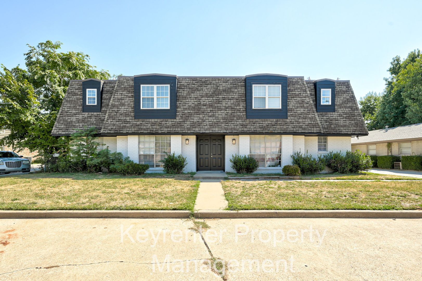 Norman Townhome: 1309 Crown Point Ave - Unit #1