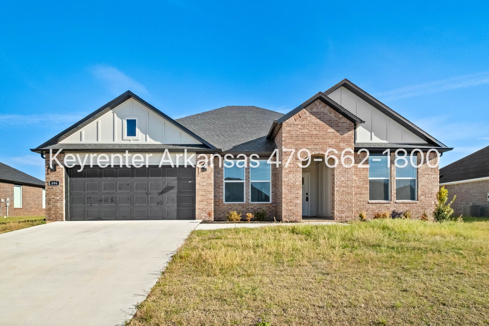 Farmington House: 406 W Taverner Crossing