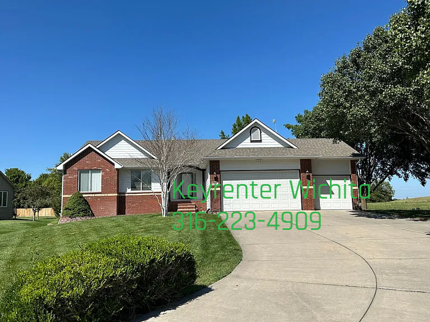 Rose Hill House: 200 Sienna Dr