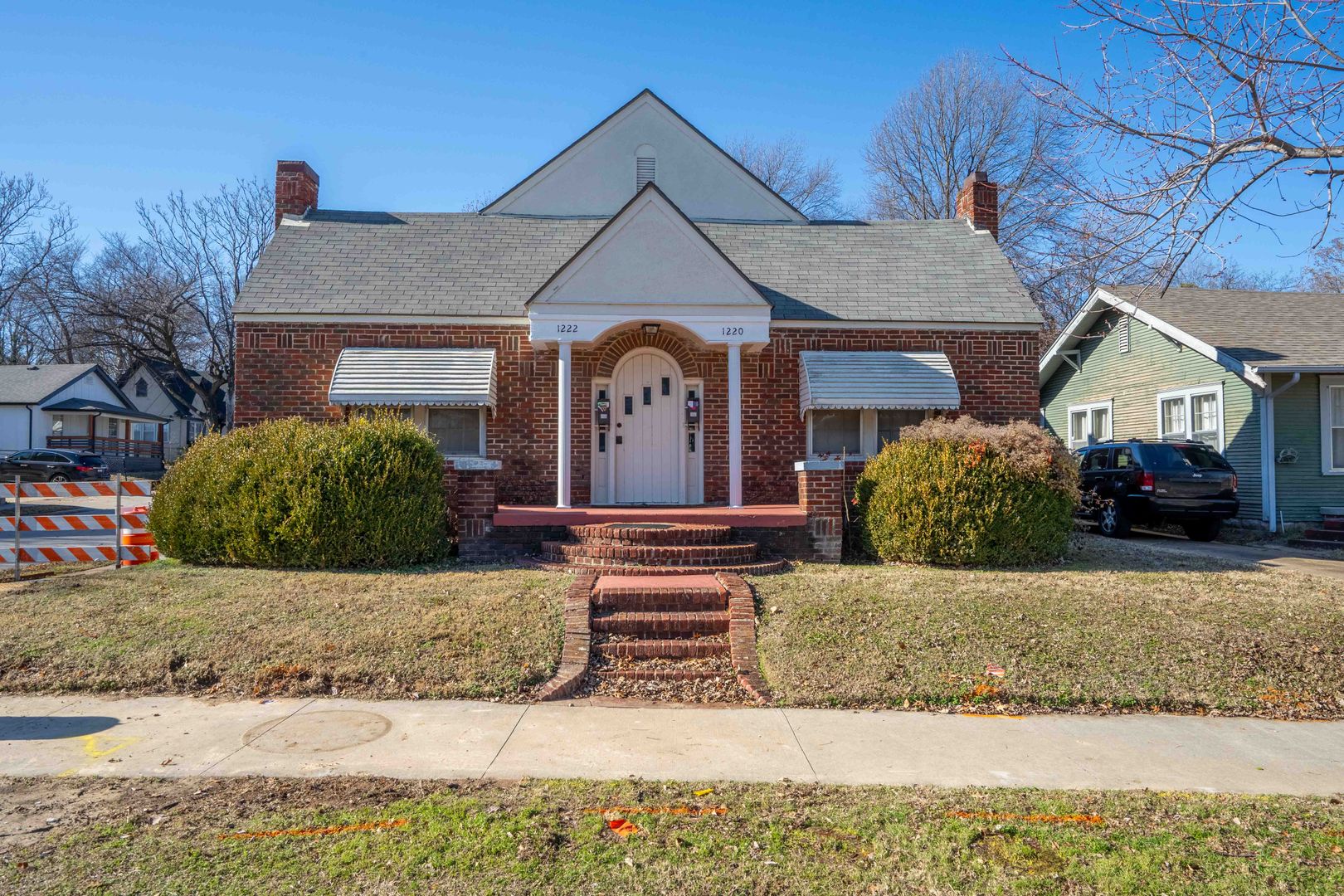 Tulsa Apartment: 1220 S Zunis Ave