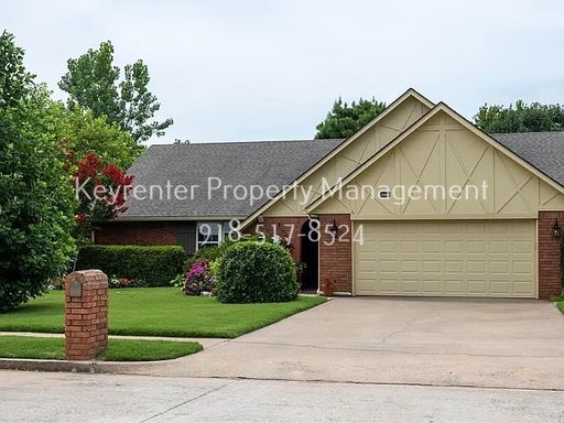Large | 4 Bed | 3 Bath | South Tulsa – photo 1