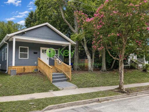 Modern Comfort Meets Historic Charm: Your New Norfolk Home – photo 1