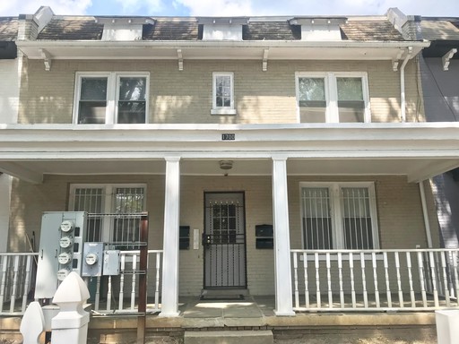 2 Bedroom 1 Bathroom - Parking! Pets Welcome! Near Gallaudet – photo 1