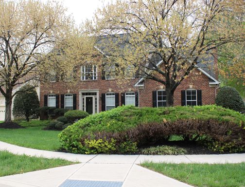 Luxurious 4-Bedroom Retreat on a Premier Corner Lot in Canterbury Estates With Move-In Special – photo 1
