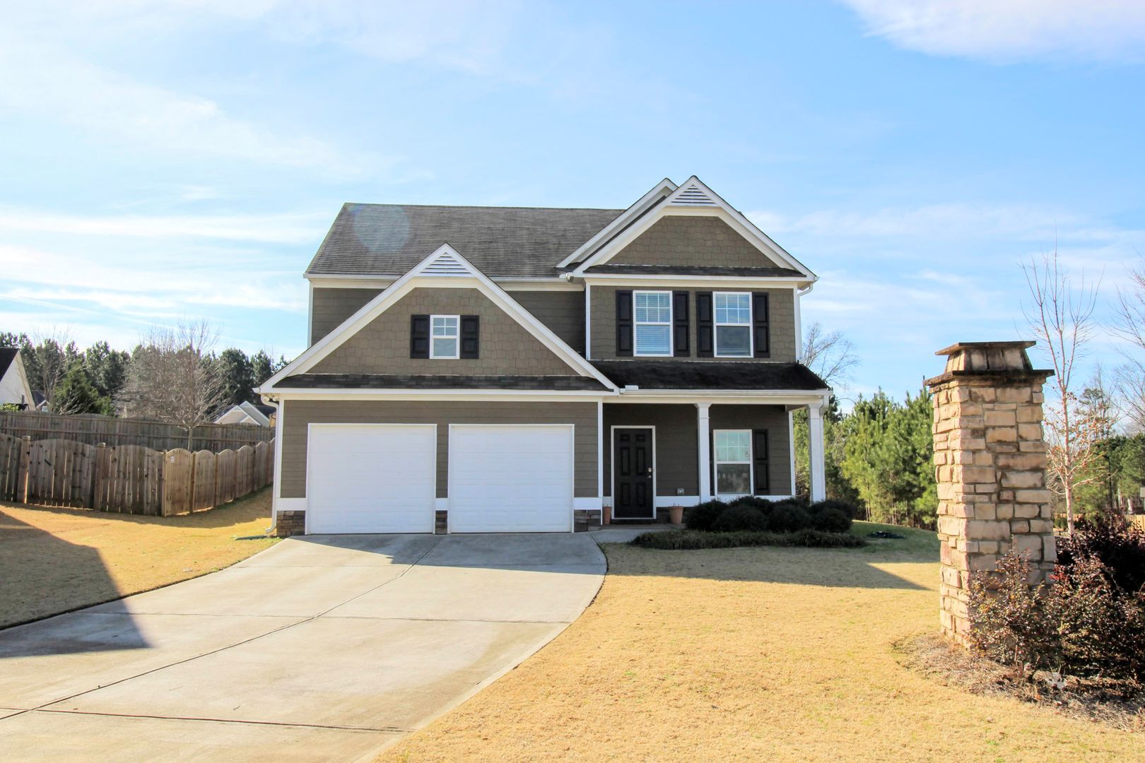 Dallas House: 12 Crown Dr