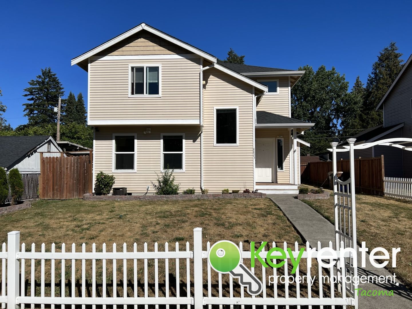Tacoma House: 8823 S I St