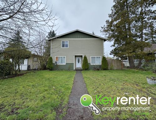 50% OFF First Full Months Rent on Comfortable Room Available for Rent!