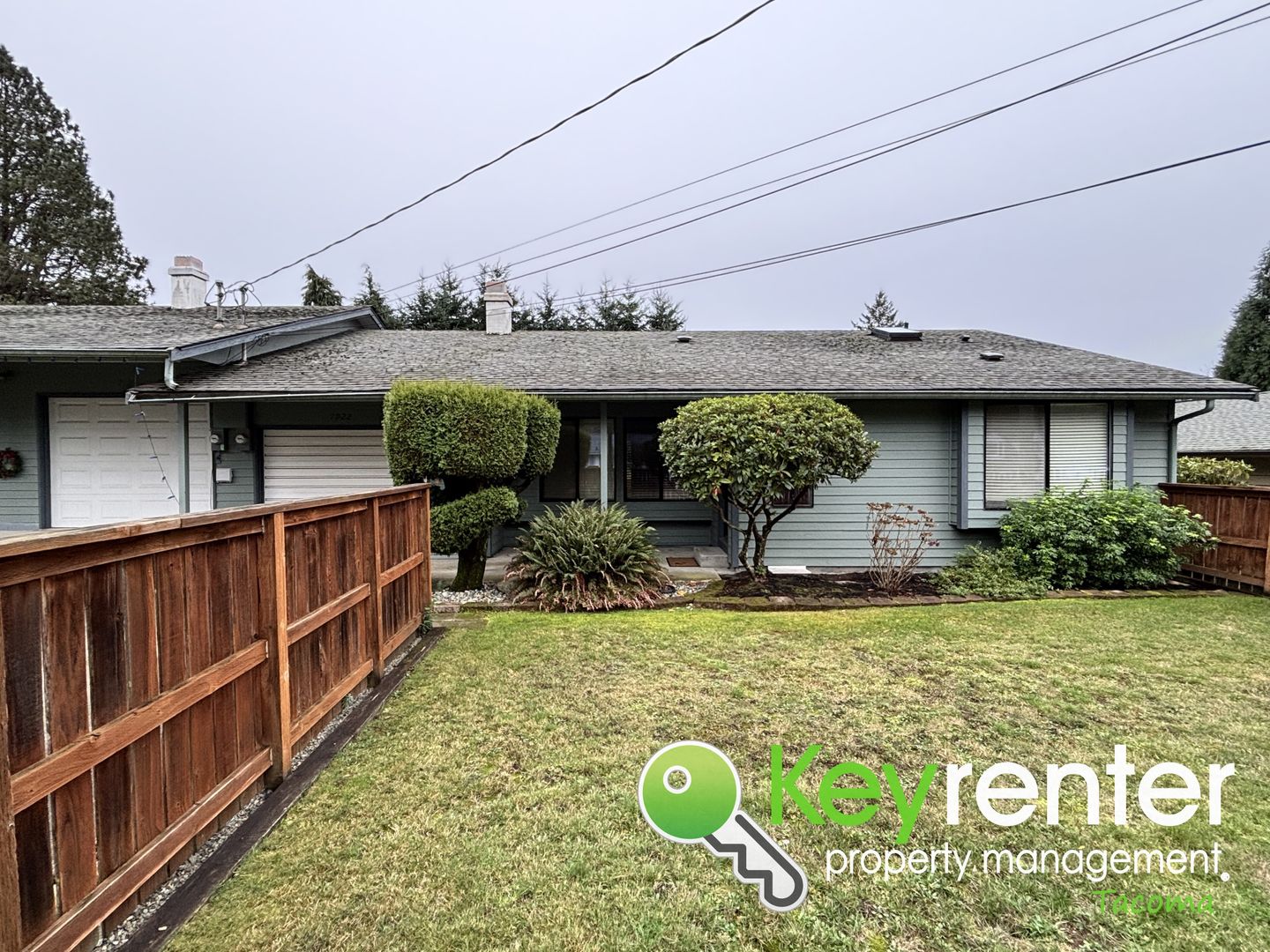 University Place Apartment: 7920-7922 37th St Ct W