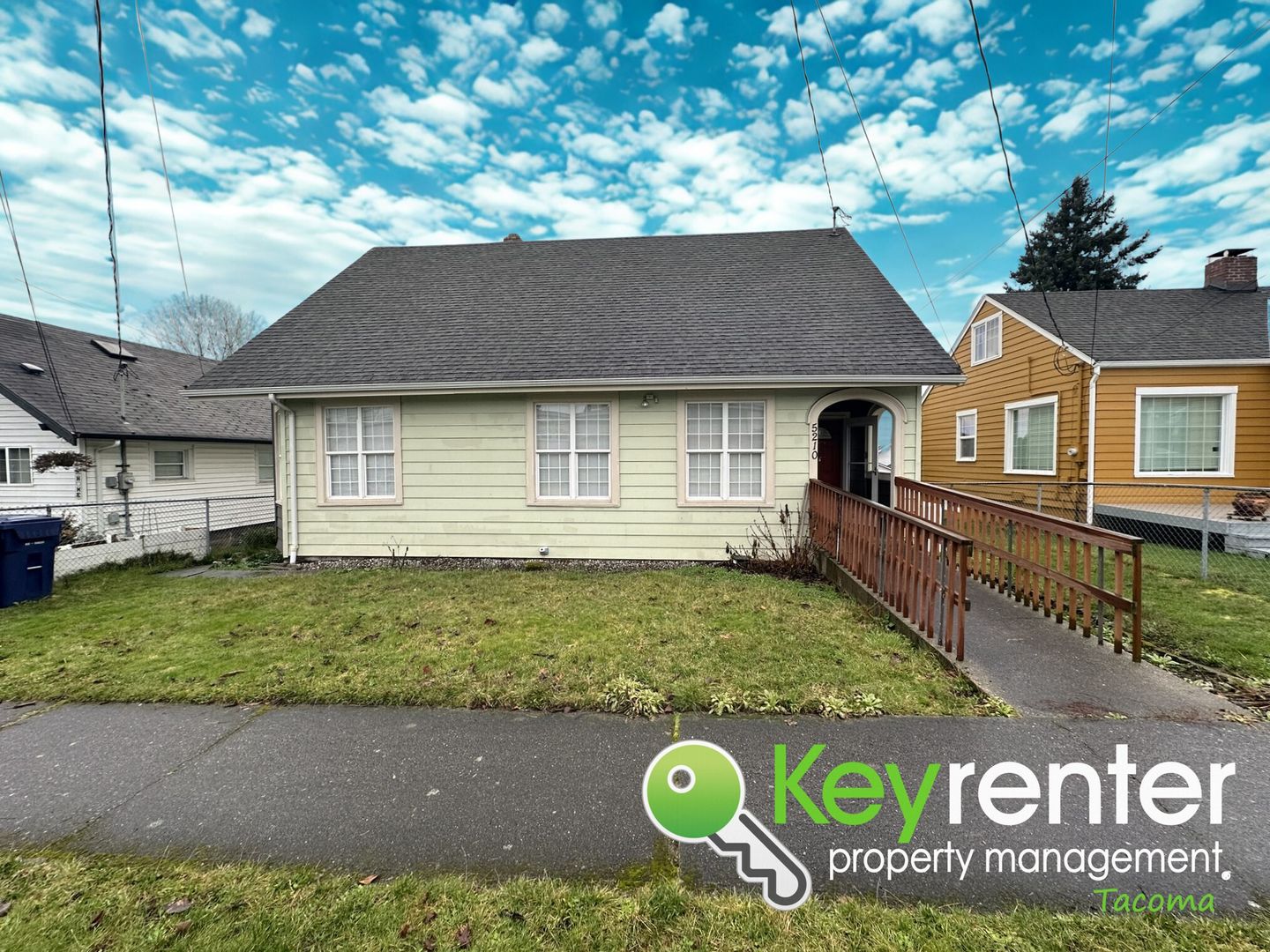 Tacoma Apartment: 5210 S K St