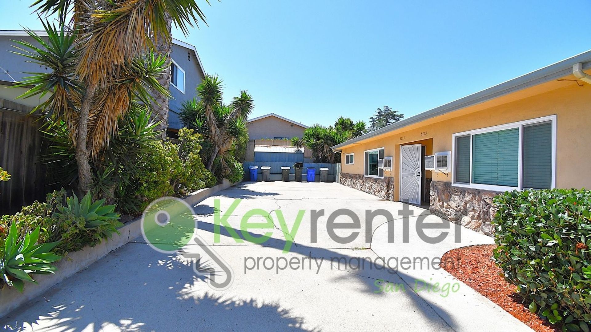 Lemon Grove Townhome: 8075 Palm St
