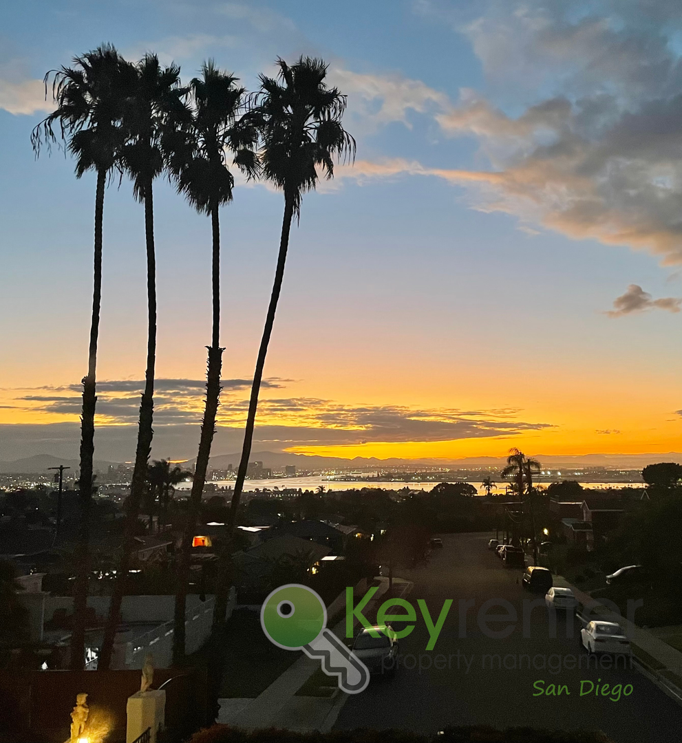 San Diego House: 3848 Dixon Place