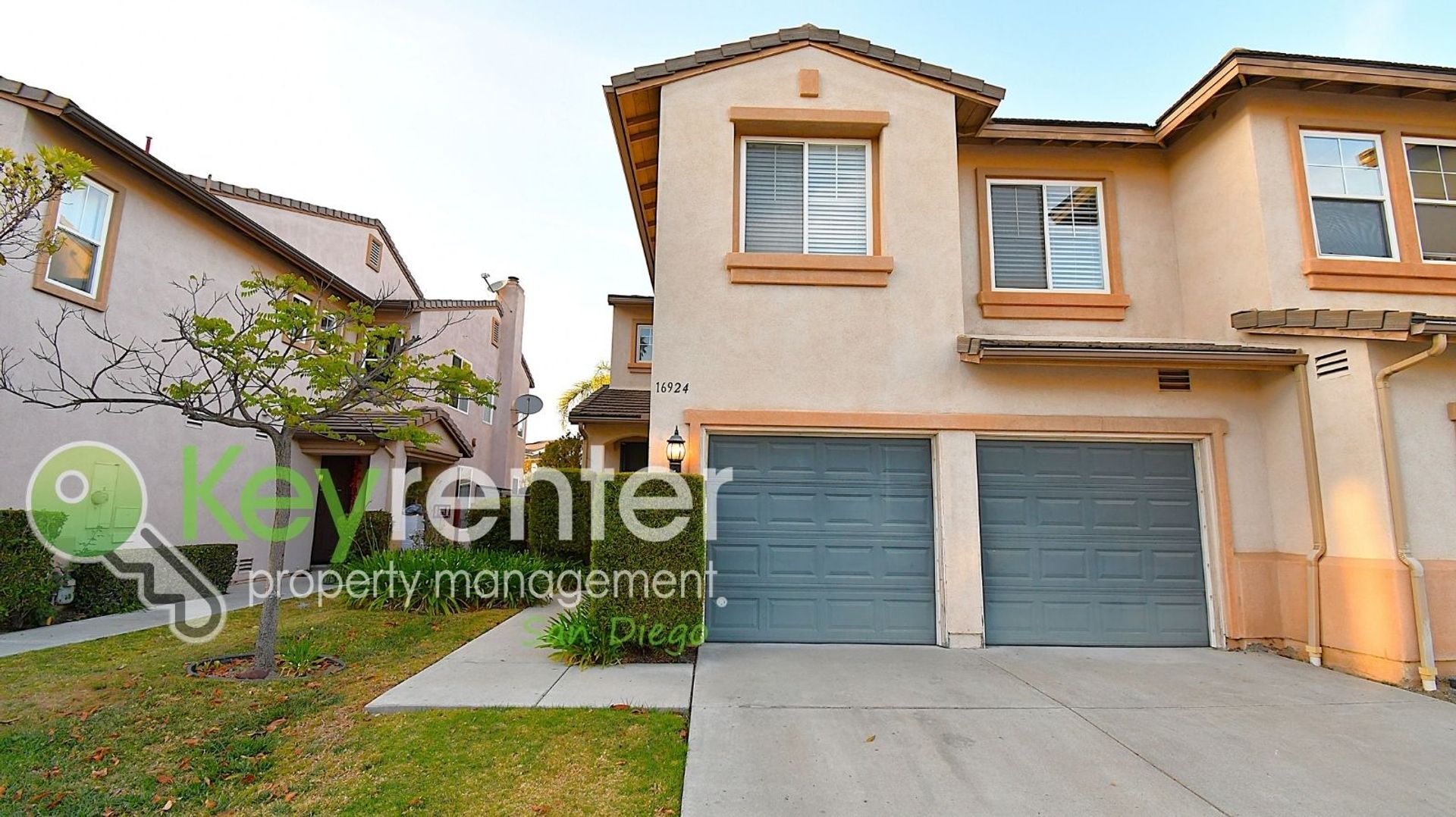 San Diego Townhome: 16924 Abundante St