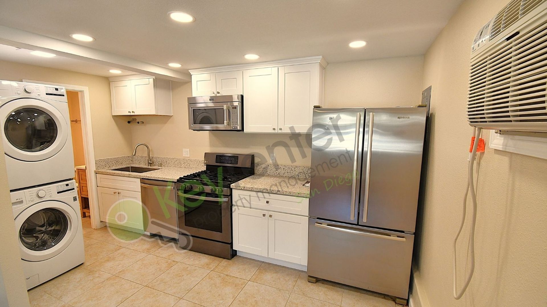San Diego Condo: 4513 55th St