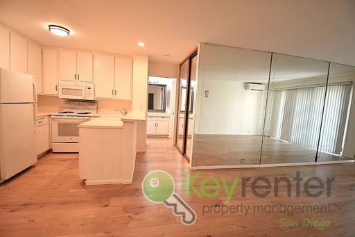 Pacific Beach Near Mission Bay| 1.2 miles to the PB Boardwalk | Gated Community with 24/7 Security | Pools & Spas – photo 1