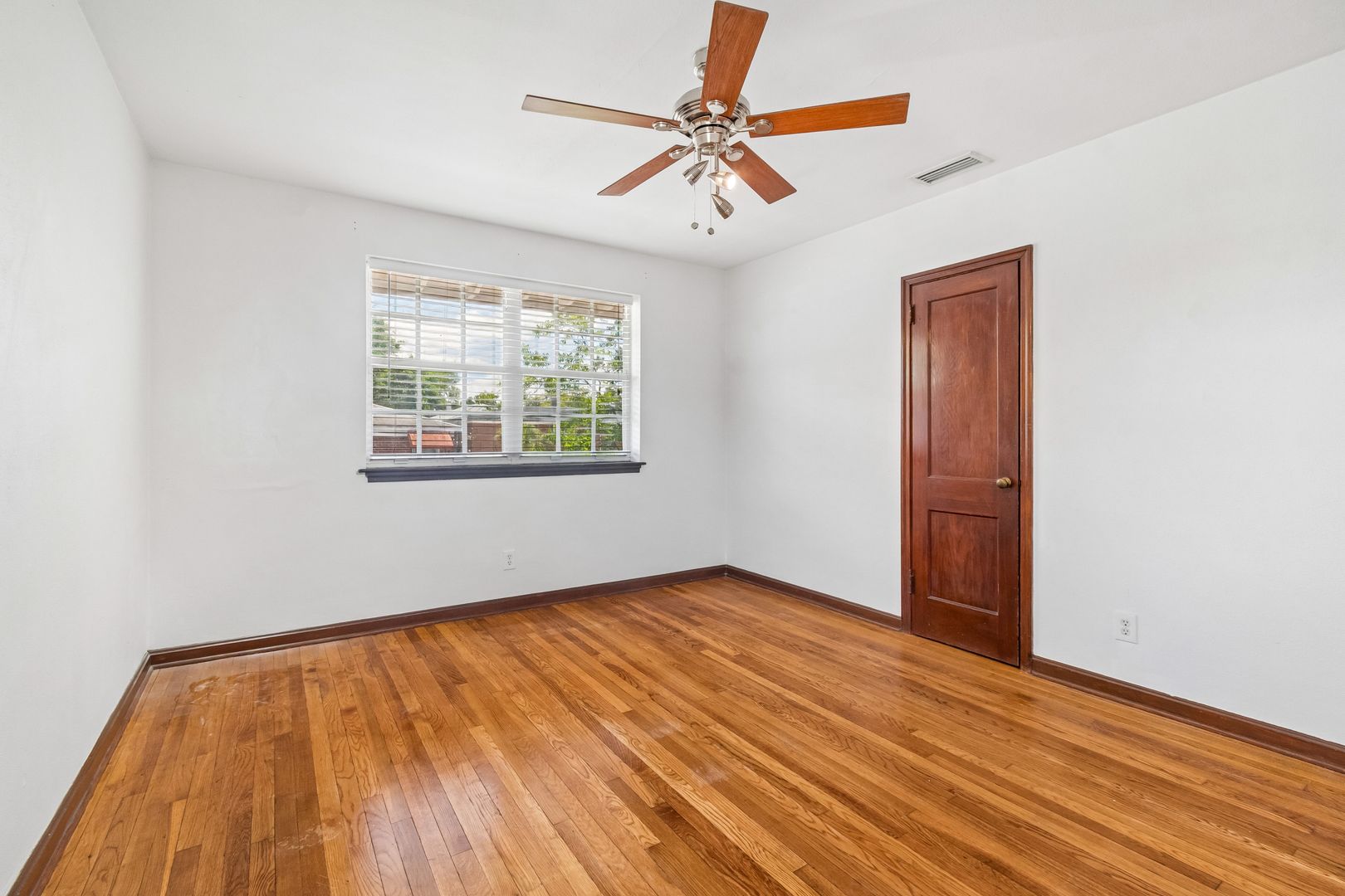 1731 Flagler Ave 4-Plex 28 of 42