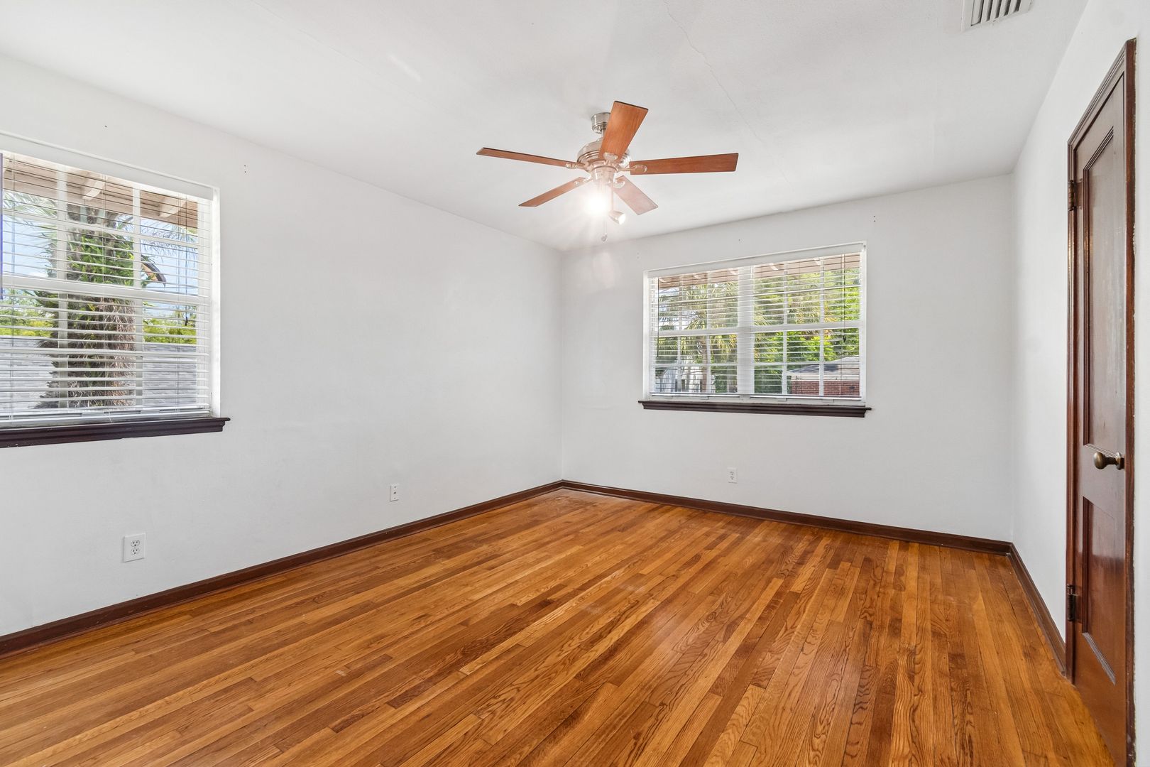 1731 Flagler Ave 4-Plex 27 of 42