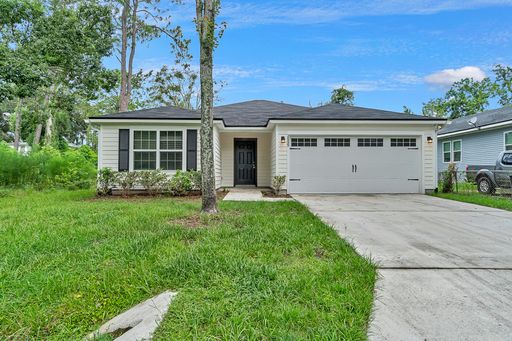 Spacious Single-Family Home | 3BR/2BA | 2-Car Garage – photo 1