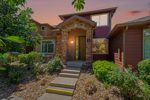 Located in Palomino Park Highlands Ranch! – photo 1