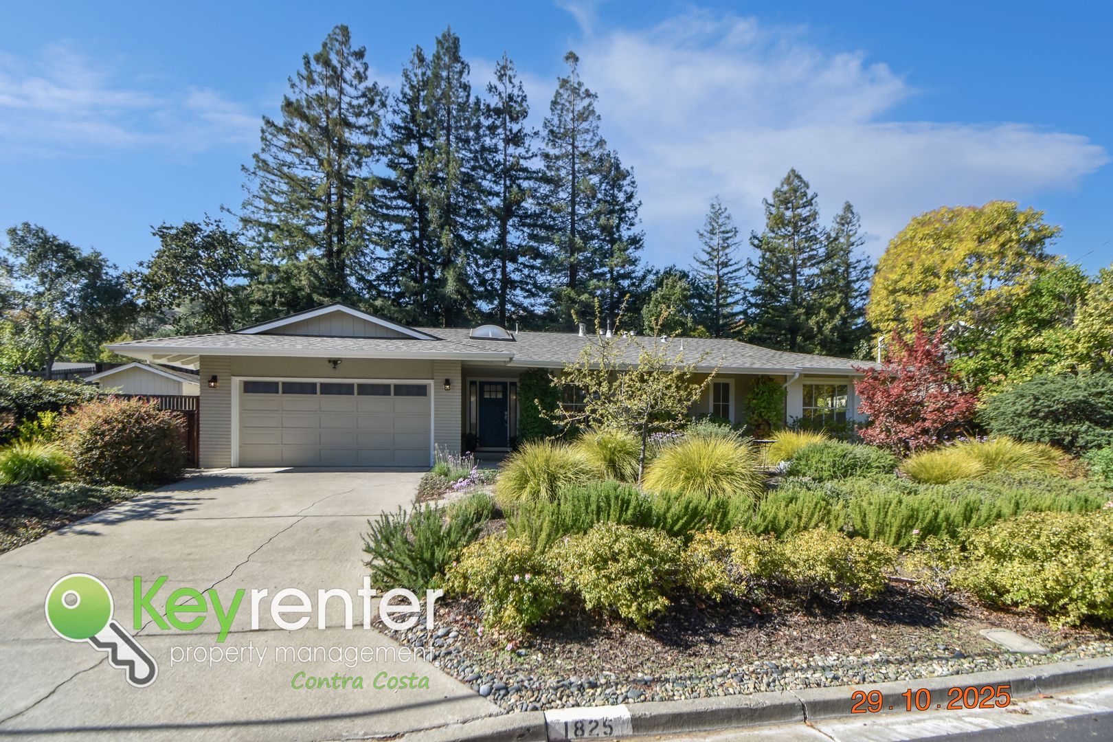 Lafayette House: 1825 Del Rey St