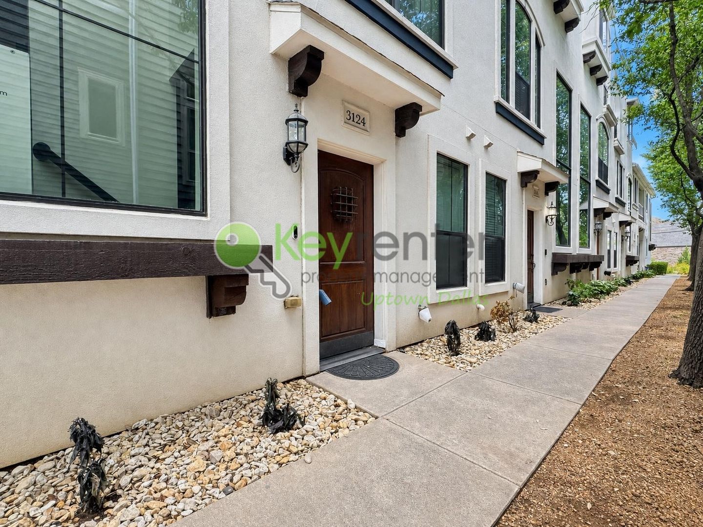Dallas Townhome: 3124 Carmel Street