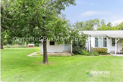 Ground Floor 2 Bedroom Apartment in Upper Black Eddy