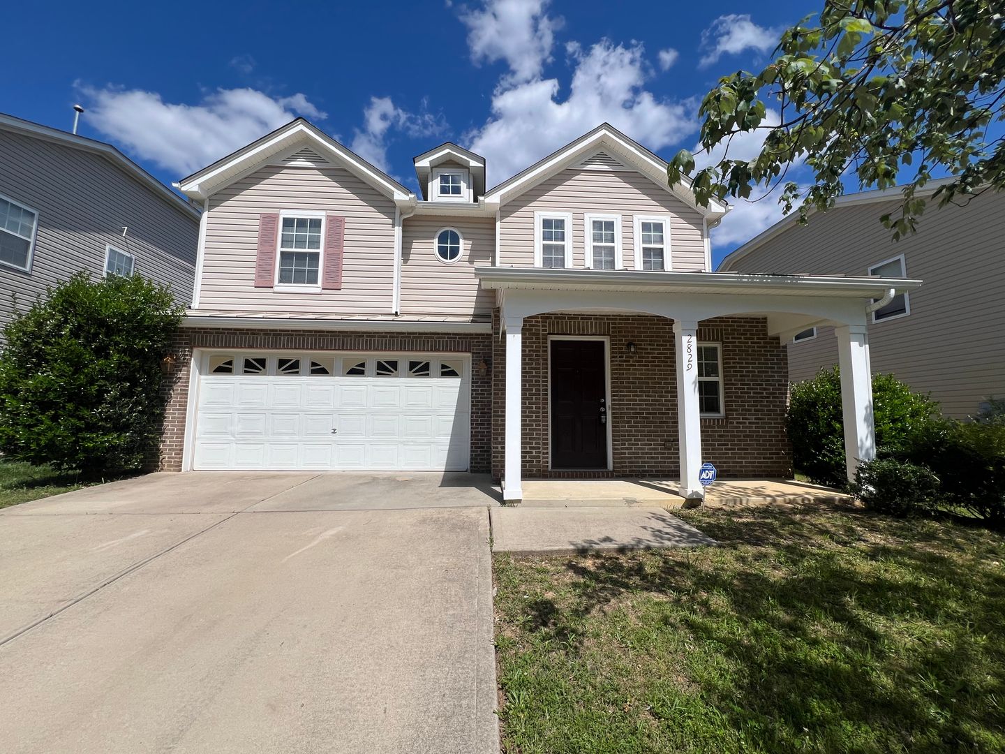 Raleigh House: 2829 Roundleaf Court