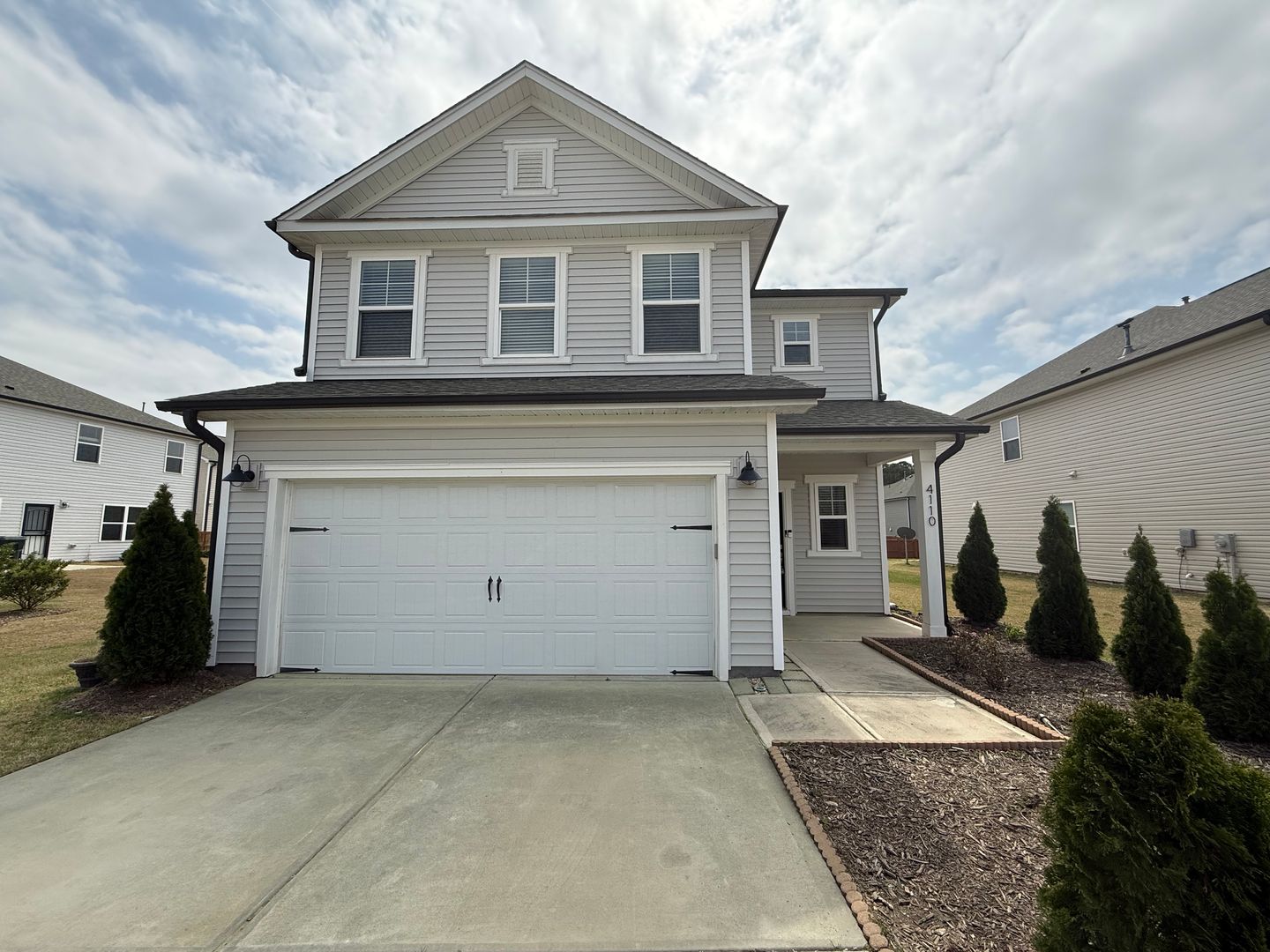 Durham House: 4110 Catfish Way