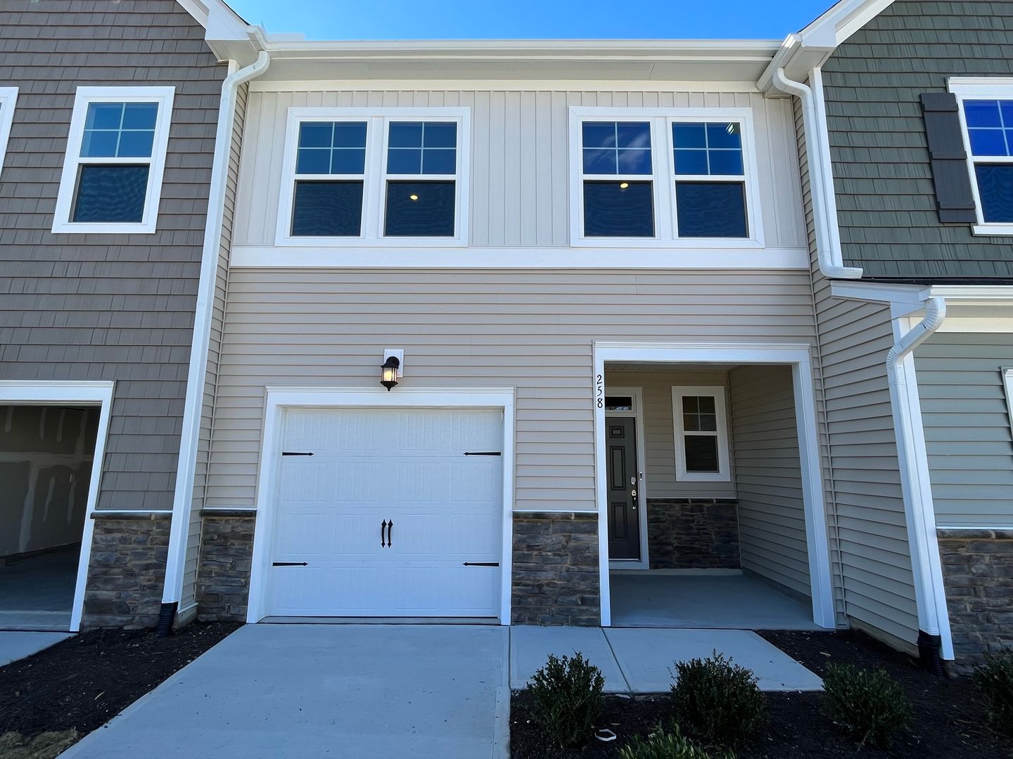 Raleigh Townhome: 258 Ivy Vine Way