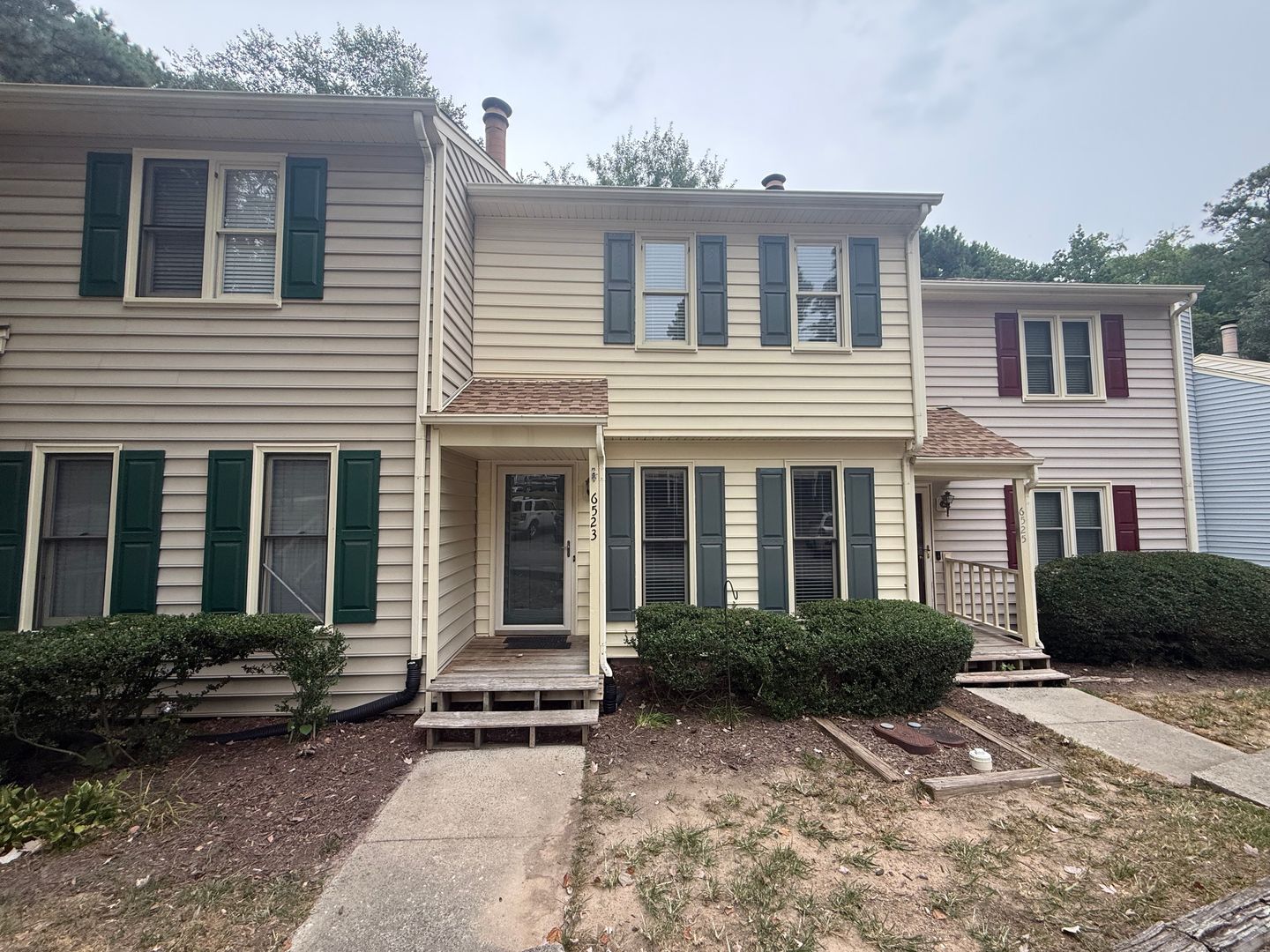 Raleigh Townhome: 6523 Hearthstone Dr