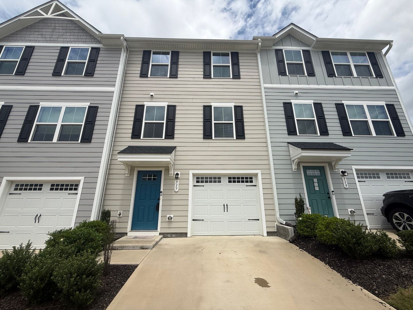 Wendell Townhome: 717 Corvette View Knoll