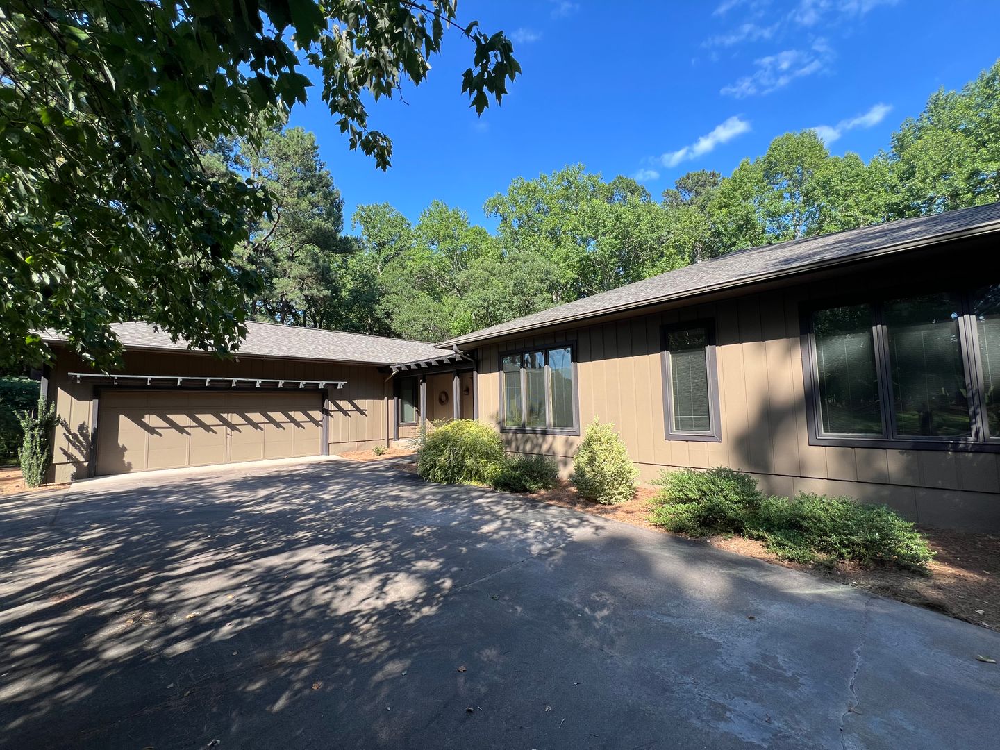 Raleigh House: 3005 Hickory Tree Place